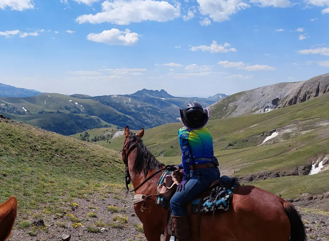 horse packing trips wyoming